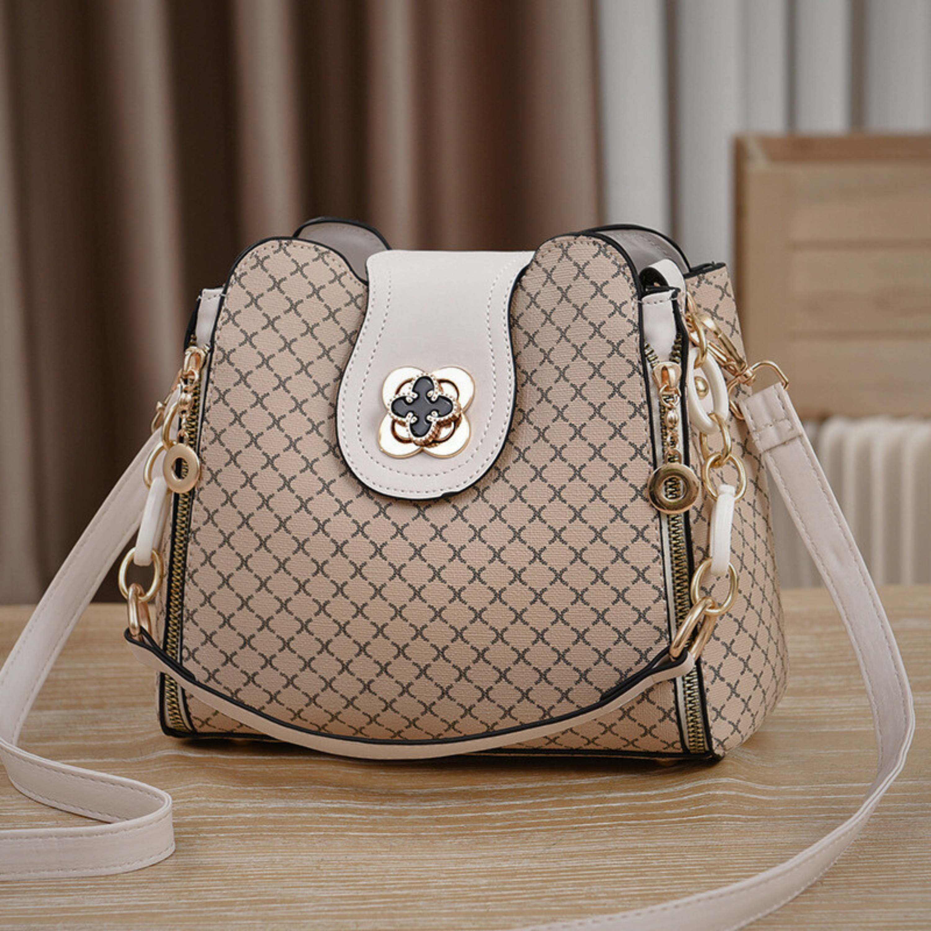 Selected Variant Image