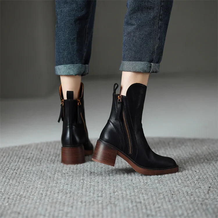 Lysaro Ankle Boots