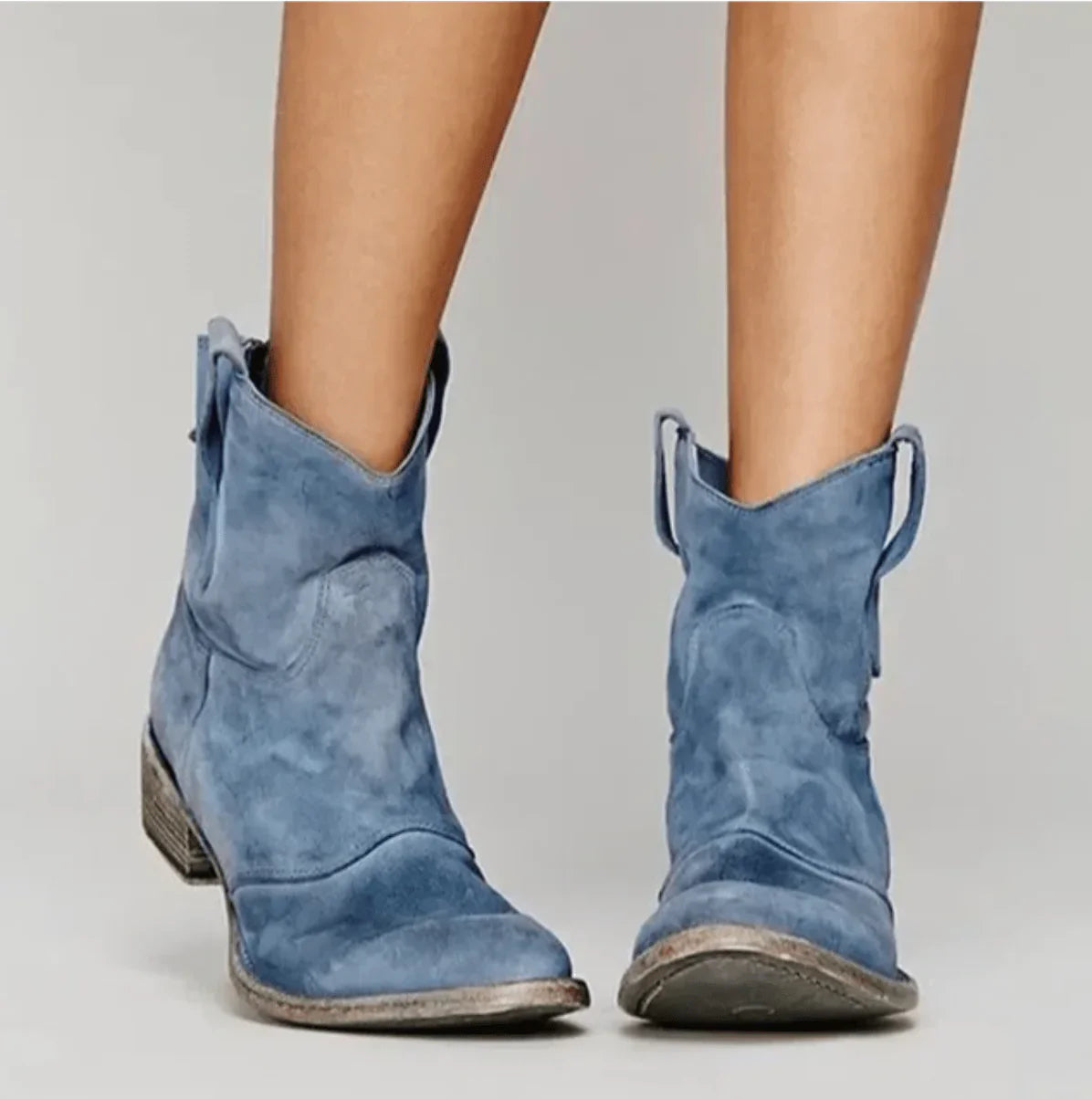 CALIANA — Suede Wanderer Boots