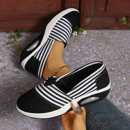 Viverra - Striped Orthopedic Slip-On Sneakers