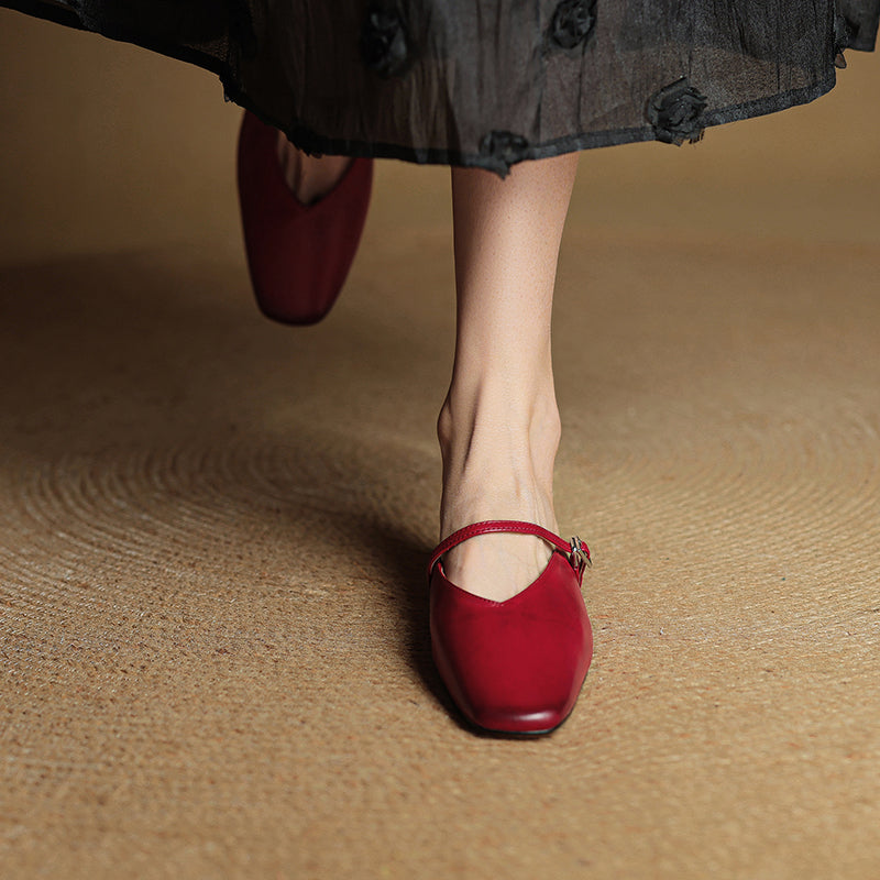 Avenelle Grace Leather Slides