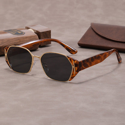 LUMERA — Retro Sunglasses