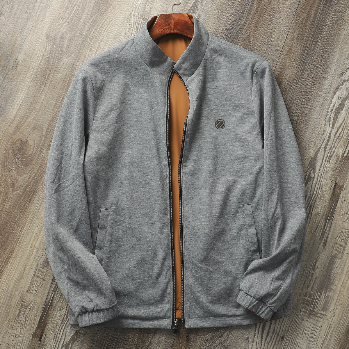 Verdello — Reversible Thermal Jacket