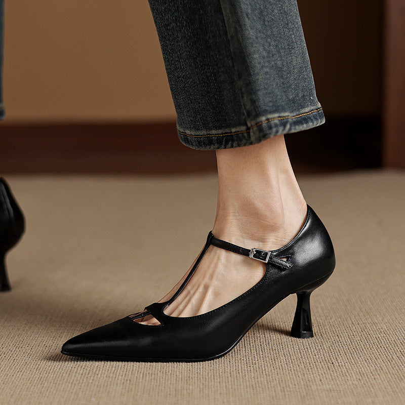 Vellara — Vintage T-Strap Pumps