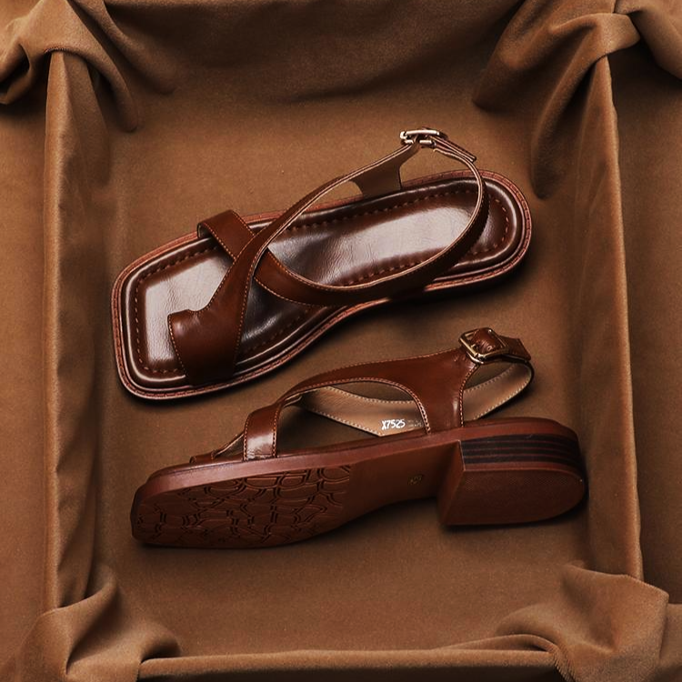 Lirano — Cross Strap Sandals