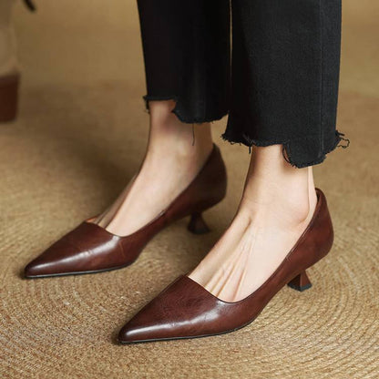 Velurae - Grace Leather Pumps