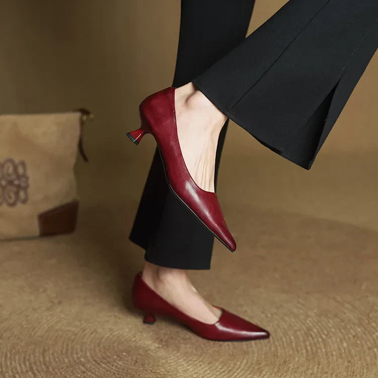 Velurae - Grace Leather Pumps