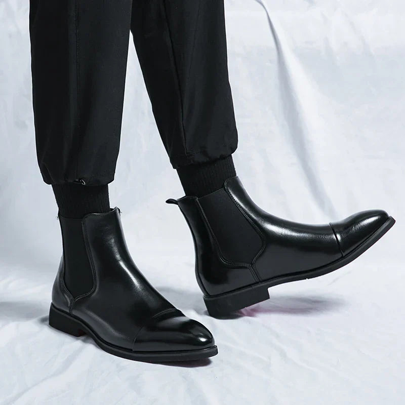 CASSIAN — Timeless Chelsea Boots