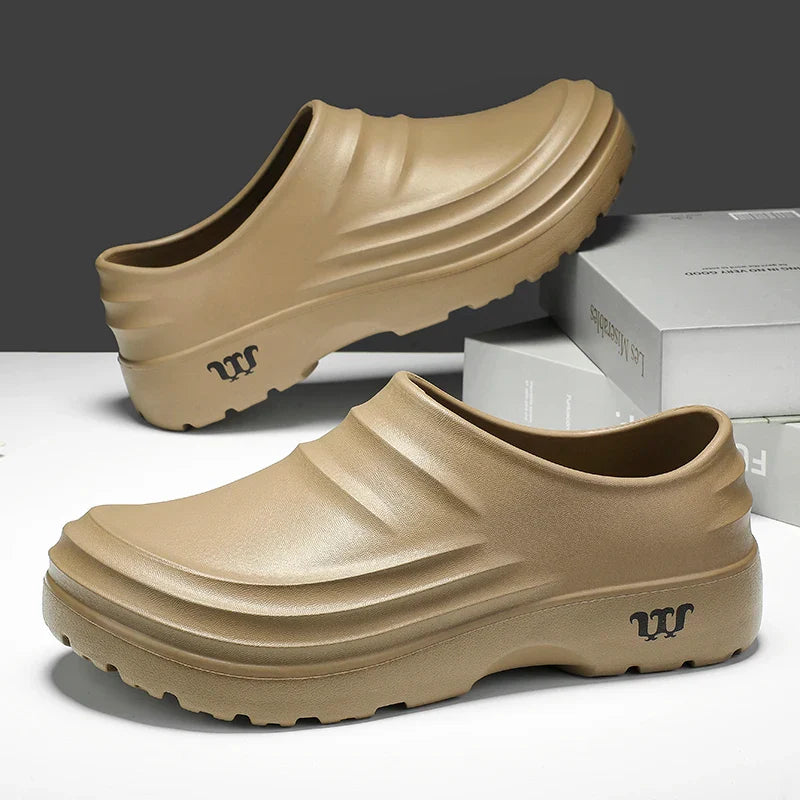 Velurio — Professional Work Clogs